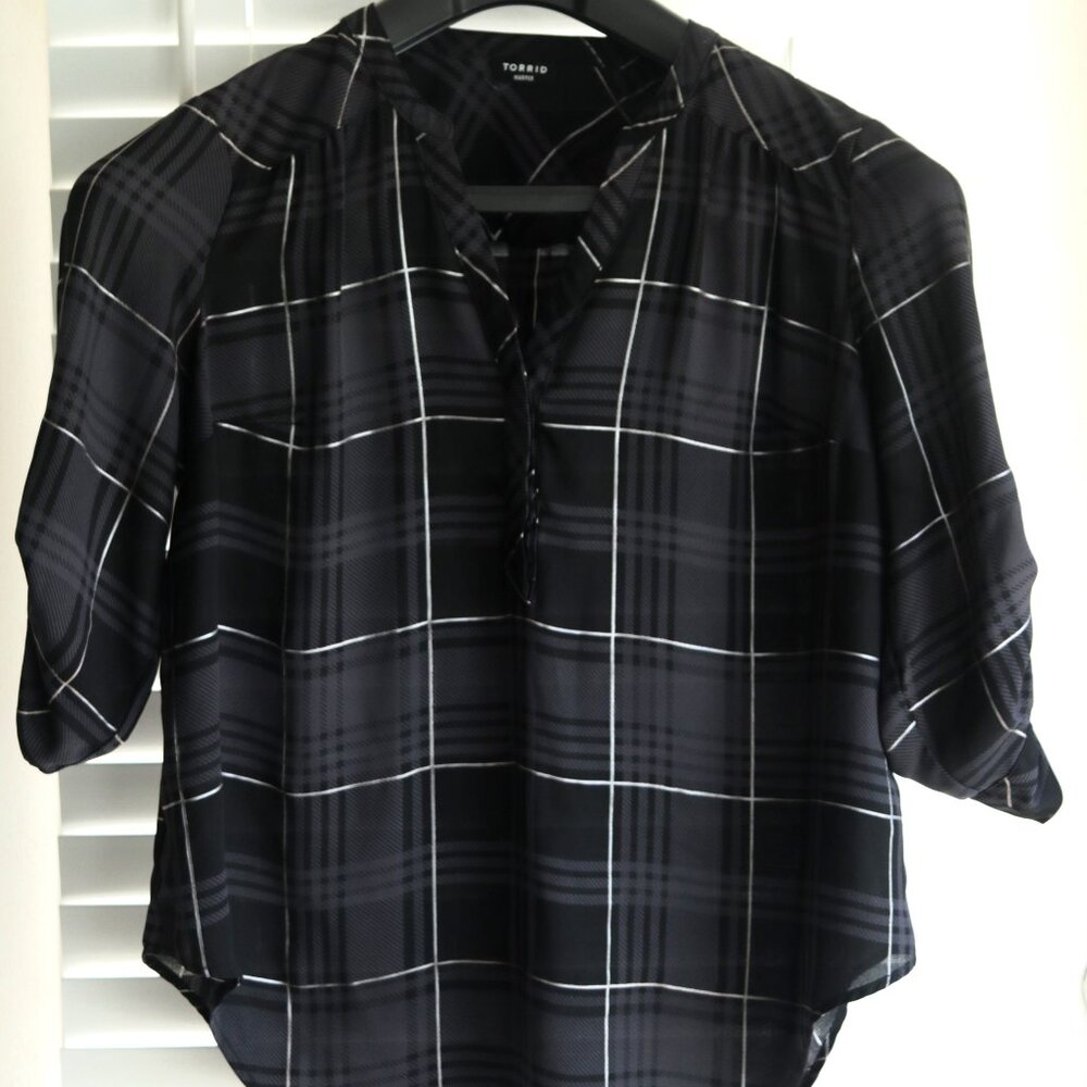TORRID HARPER Plaid pattern top